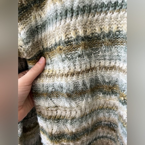 BDG Urban Outfitters Striped Textured Wool Blend Slouchy Sweater Women's Size S - Picture 10 of 12